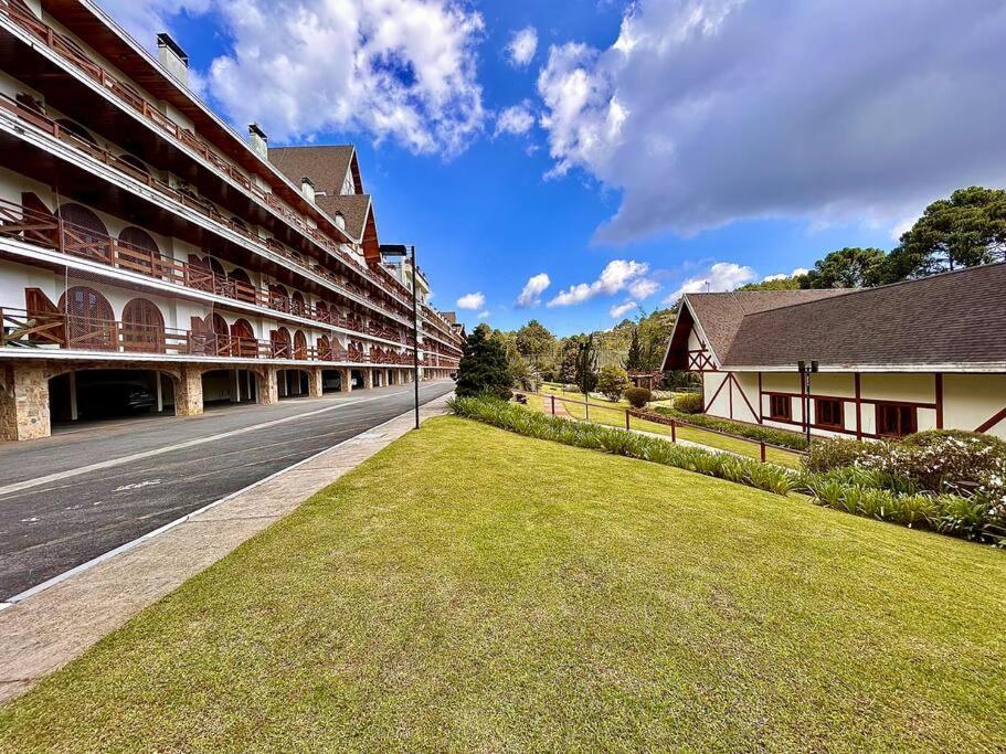Duplex Luxo Quatre Saisons Mbflats 2 * Campos do Jordão